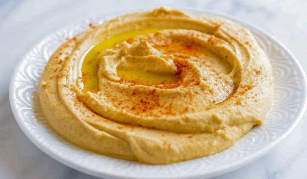 Creamy Homemade Hummus Recipe